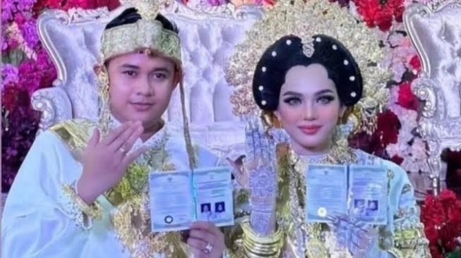 Pernikahan 2 Miliar