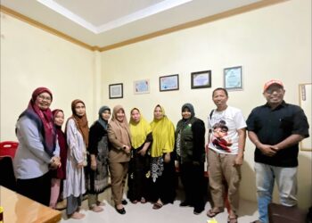 Bahas Sampah dan Kebun Lorong