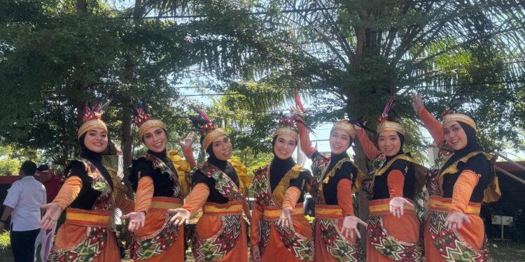 “Bikin Merinding” Penampilan Team Senam RSUD Syech Yusuf