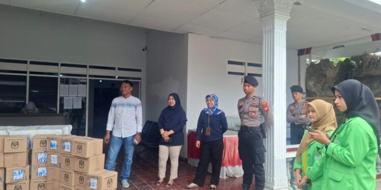 Logistik Pilkada 2024 Tiba, Bawaslu Bone Segera Lakukan Pengawasan Melekat