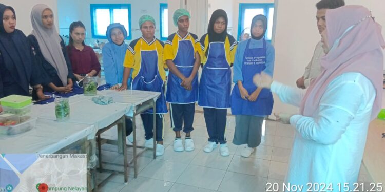 Workshop Teaching Factory di SMKN 9 Makassar
