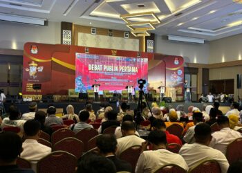 Pastikan Pelaksanaan Debat Sesuai Prosedur, Bawaslu Bone Lakukan Pengawasan