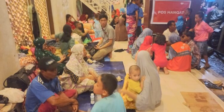 Bukan Mitos, Rumah Zakat Dirikan “Posko Hangat” untuk Pengungsi Banjir di Makassar