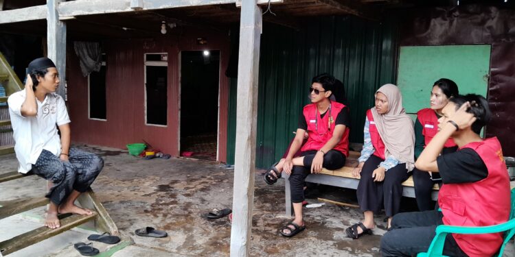 Mahasiswa KKN Universitas Hasanuddin Ciptakan Inovasi Paving Blok dari Sampah Plastik di Jeneponto