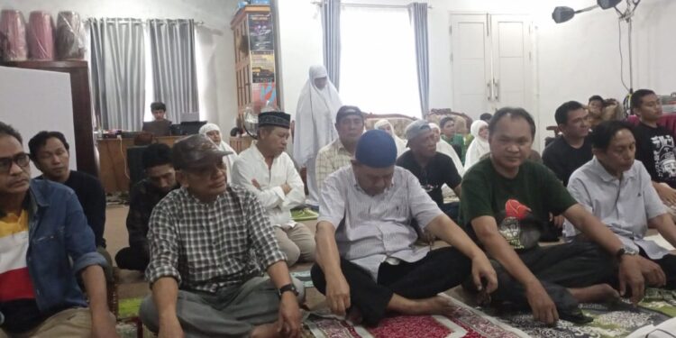 FGD Sastra Kepulauan di Makassar Menggabungkan Spiritualitas dan Diskusi Literasi