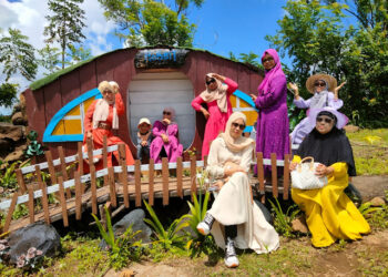 Rumah Hobbit dan Gogoso