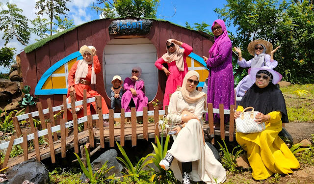 Rumah Hobbit dan Gogoso