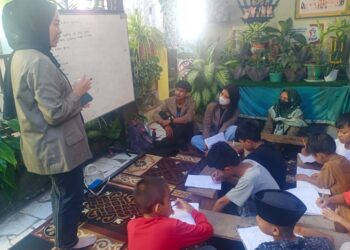 Kampus Lorong K-Apel Menjadi Saksi Inspirasi dari Mahasiswa Universitas Tamalate